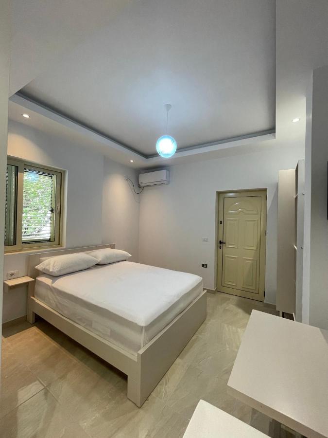 John'S Holiday Home Vlorë エクステリア 写真