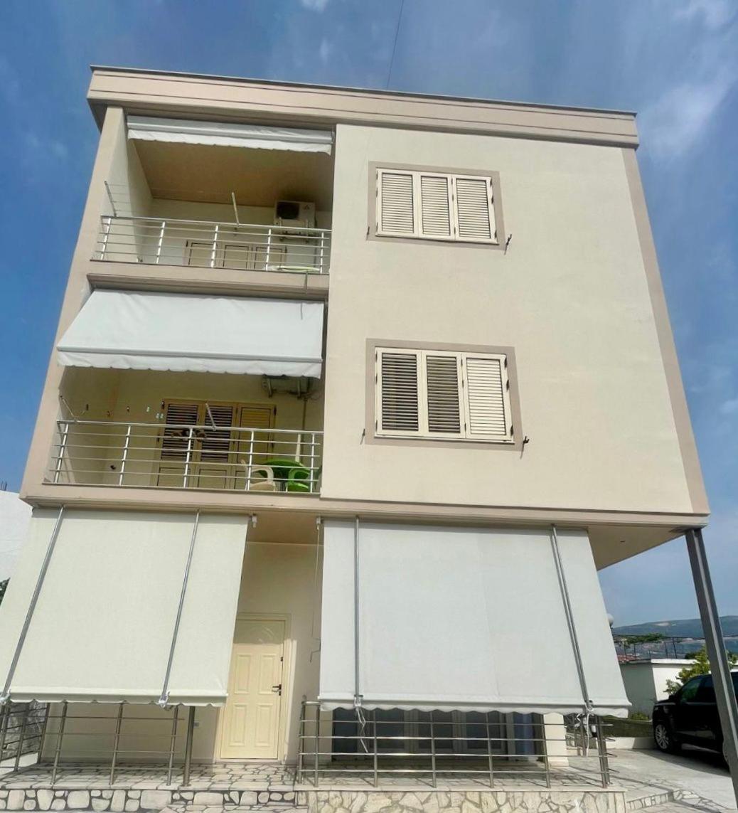 John'S Holiday Home Vlorë エクステリア 写真
